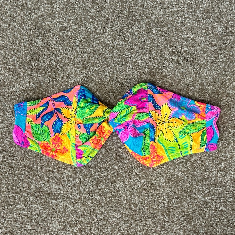 VINTAGE venus swimsuit top